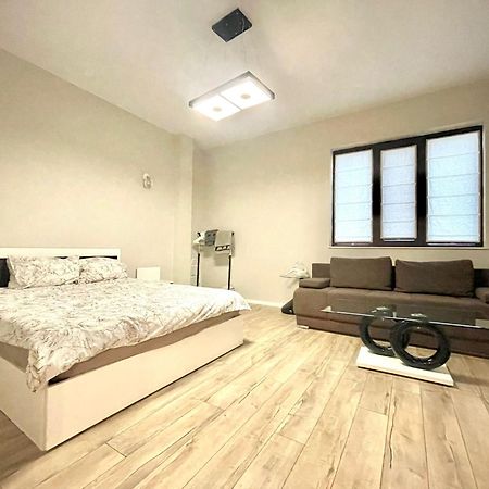 Nataly New Luxury Apartment On Black Sea Varna Exteriör bild