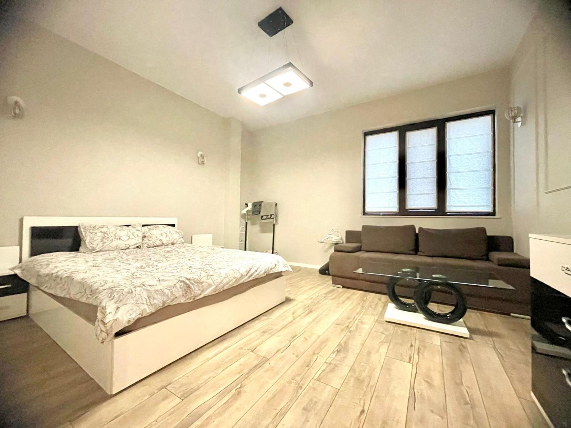 Nataly New Luxury Apartment On Black Sea Varna Exteriör bild